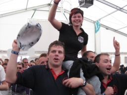 We09
